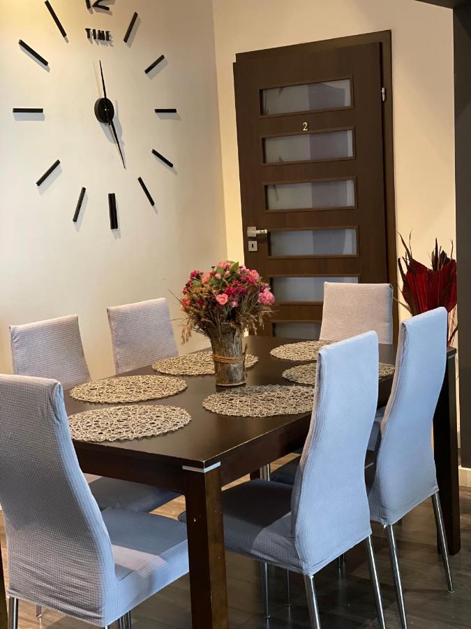 סוסנוביץ' Apartament Jagiellonska מראה חיצוני תמונה
