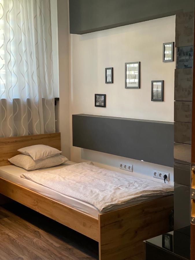 סוסנוביץ' Apartament Jagiellonska מראה חיצוני תמונה
