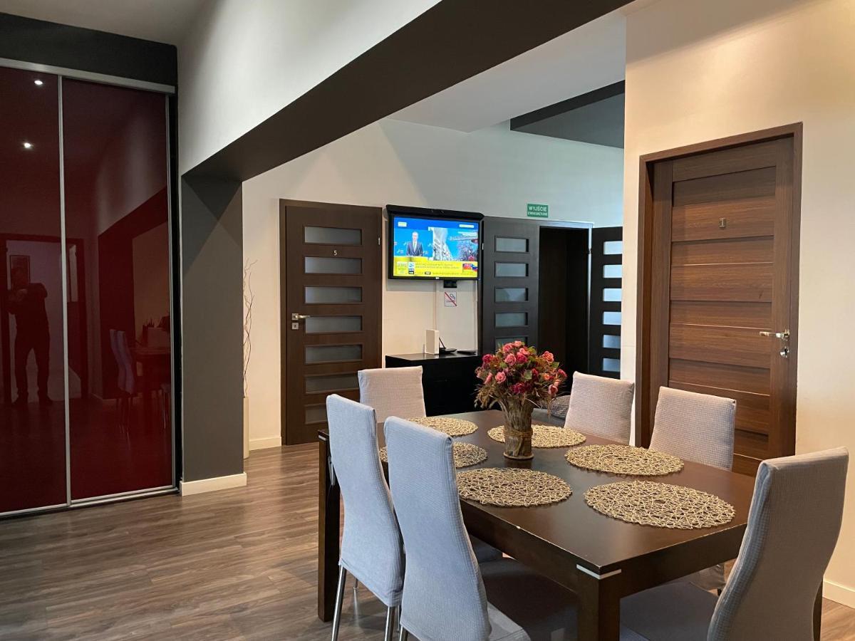 סוסנוביץ' Apartament Jagiellonska מראה חיצוני תמונה