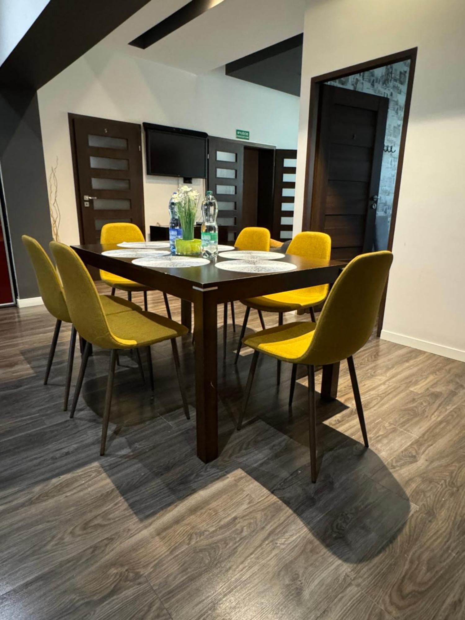סוסנוביץ' Apartament Jagiellonska מראה חיצוני תמונה